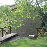 Country Hill *