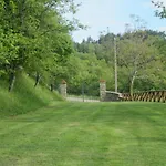 Country Hill *